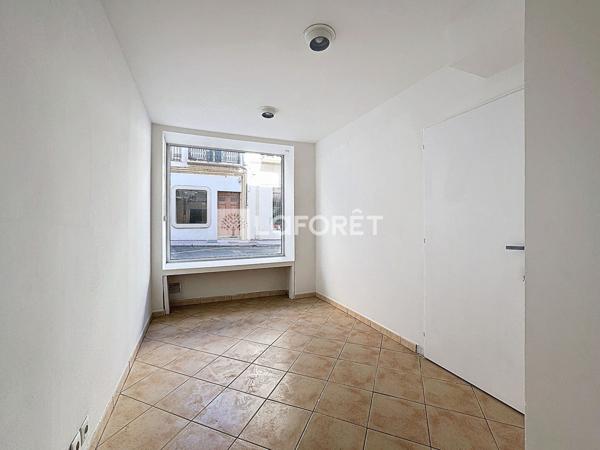Location local commercial Béziers - 25 m² - 430 €/mois