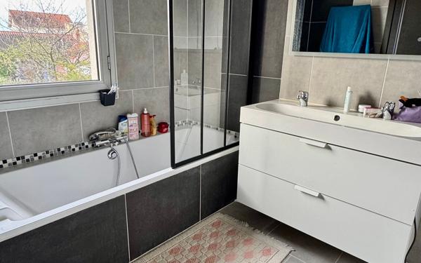 Maison à vendre    7 pièces • 203 m2 Toulouse