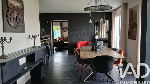 Maison à vendre 5 pièces 111,4 m² Saint-Seurin-sur-l'Isle