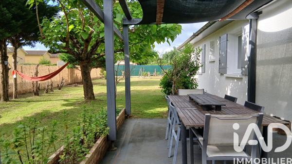 Maison à vendre 5 pièces 111,4 m² Saint-Seurin-sur-l'Isle