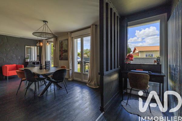 Maison à vendre 5 pièces 111,4 m² Saint-Seurin-sur-l'Isle