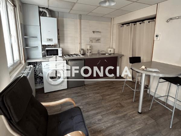 Location Studio meublé 23.59 m² - 9 Quai Henri Groboz Bourg-en-bresse 01000