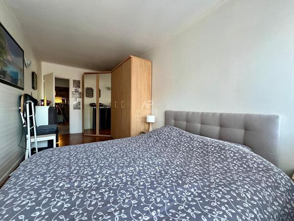 Appartement Houilles 5 pièce(s) 93m² 349 000 € **  - Référence  920