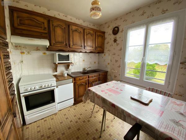 Maison à vendre à Saint-Genou dans l'Indre (36500), ref : 1048220
