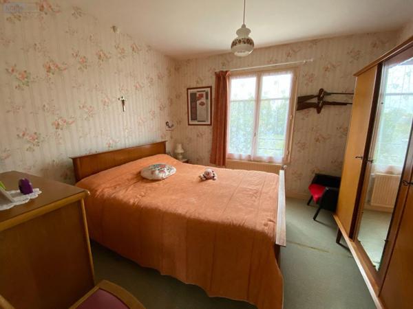 Maison à vendre à Saint-Genou dans l'Indre (36500), ref : 1048220