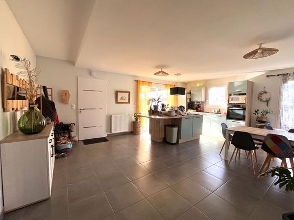 Maison de plain-pied - Laigné-Saint-Gervais - 88 m2