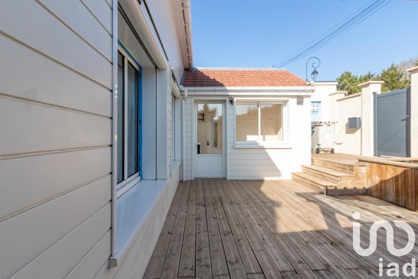 Maison 6 pièces de 110 m² à Vaux-sur-Seine (78740)