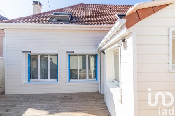 Maison 6 pièces de 110 m² à Vaux-sur-Seine (78740)