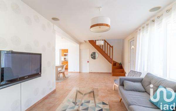 Maison 6 pièces de 110 m² à Vaux-sur-Seine (78740)