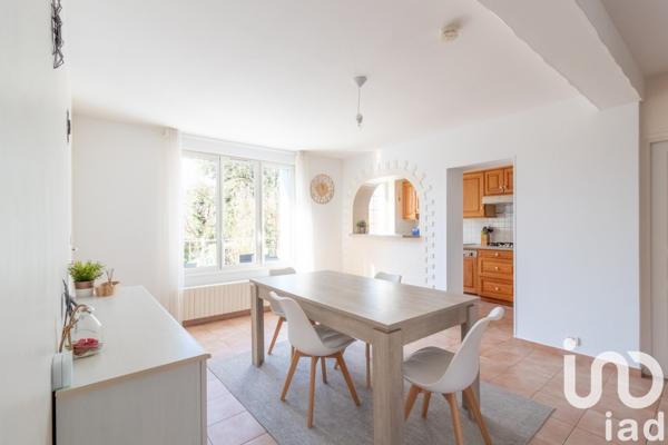 Maison 6 pièces de 110 m² à Vaux-sur-Seine (78740)