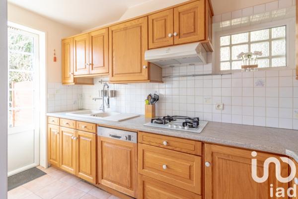 Maison 6 pièces de 110 m² à Vaux-sur-Seine (78740)