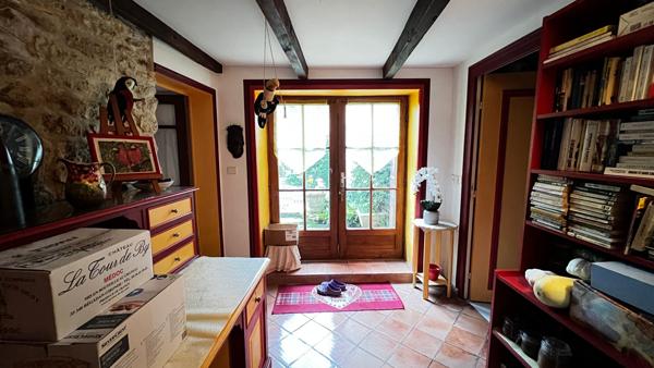 Maison Le Gua 9 pièces 6 chambres dépendance