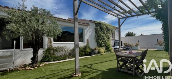 Maison à vendre 5 pièces 99 m² Camaret-sur-Aigues