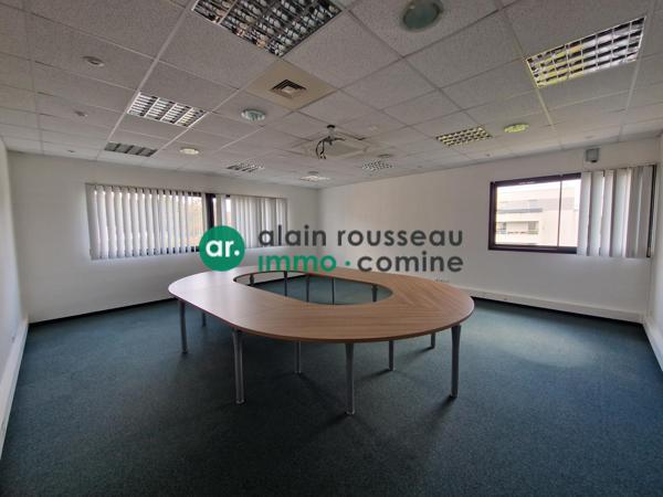 Bureaux 600m² – Beaucouze