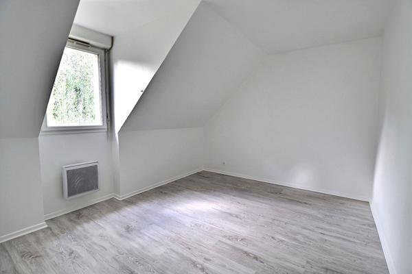 Maison individuelle, idéalement située, au calme, proche de la gare