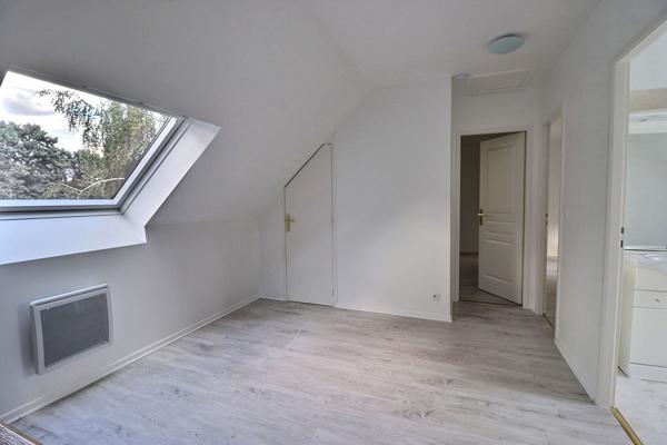 Maison individuelle, idéalement située, au calme, proche de la gare
