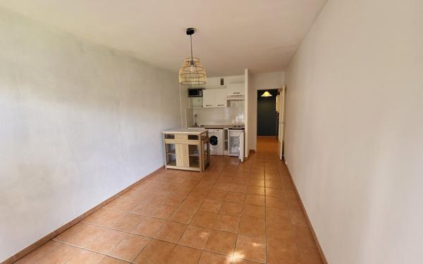 Appartement à vendre    1 pièce •  Chambourcy