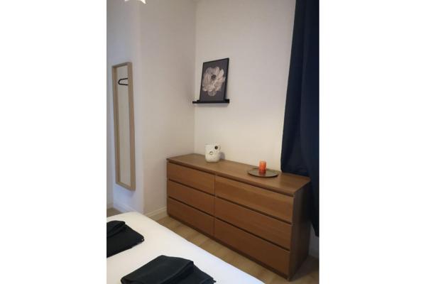 A LOUER : T2 à LA MADELEINE • • 850 € CC • Réf. 5986