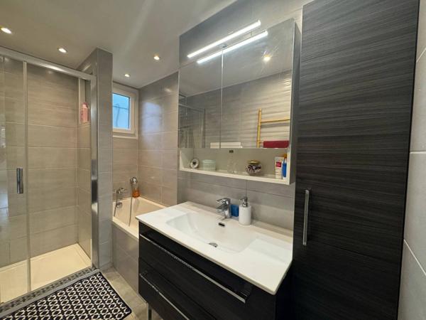 Uzès à Pied : Le Plain-Pied Moderne qui Réconcilie Tout.