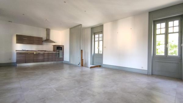Maison de 80 m² sur 775 m² de terrain
