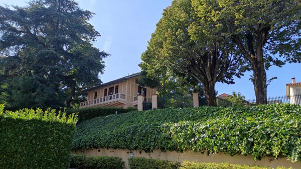 Maison de 80 m² sur 775 m² de terrain