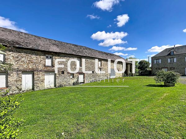 LA BARRE-DE-SÉMILLY AUTHENTIQUE CORPS DE FERME EN PIERRE AUX PORTES DE SAINT-LÔ