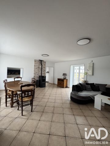 Maison à vendre 6 pièces 126 m² Saint-Germain-des-Bois