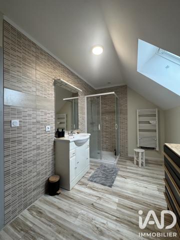 Maison à vendre 6 pièces 126 m² Saint-Germain-des-Bois