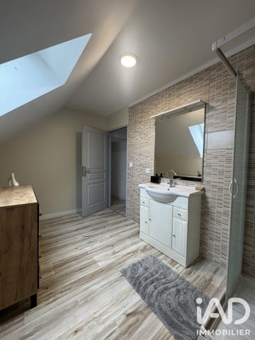 Maison à vendre 6 pièces 126 m² Saint-Germain-des-Bois