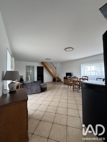 Maison à vendre 6 pièces 126 m² Saint-Germain-des-Bois