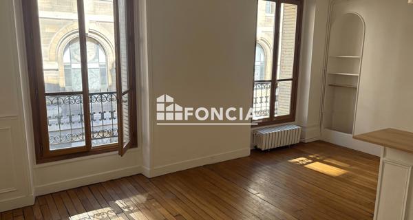 Location Appartement 2 pièces 42.65 m² - Paris 75005