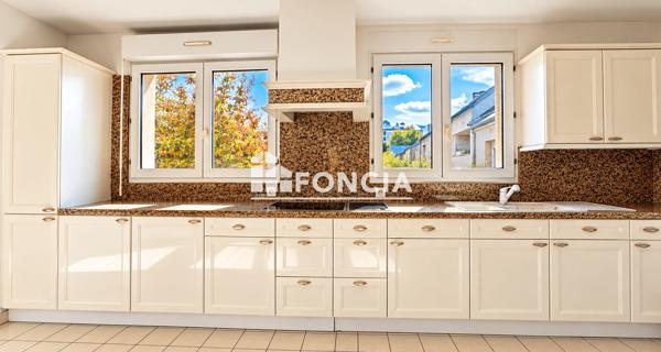 À vendre Appartement 4 pièces 80 m² - Nanterre 92000