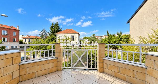 À vendre Appartement 4 pièces 80 m² - Nanterre 92000
