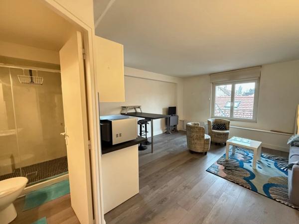 Location Appartement 1 pièces 26 m2 à Combs-la-Ville