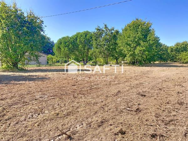 Terrain plat à bâtir proche Montauban