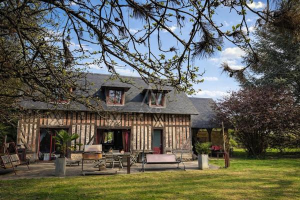 10 min Pont-lÉvêque  ensemble immobilier, deux maisons & piscine
