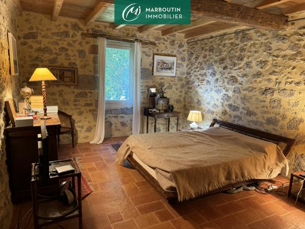 Maison 8 pièce(s) 5 chambre(s) 499 m²
