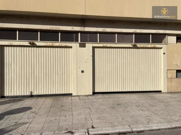 Vente                                                      Garage
                        
                                         14 m2                     à Nice