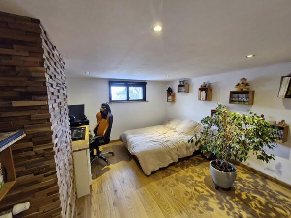 PAVILLON SUR SOUS-SOL 4 CHAMBRES - GARAGE - TERRAIN