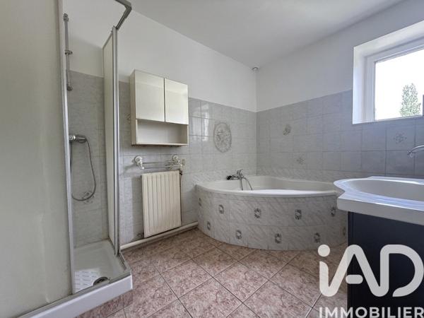 Appartement à vendre 4 pièces 75 m² Saint-Leu-d'Esserent