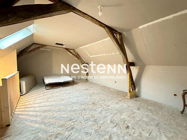 Immeuble de rapport rénové à vendre au coeur du centre-ville de Château-du-Loir (72500)