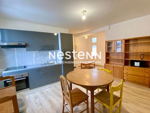 Immeuble de rapport rénové à vendre au coeur du centre-ville de Château-du-Loir (72500)