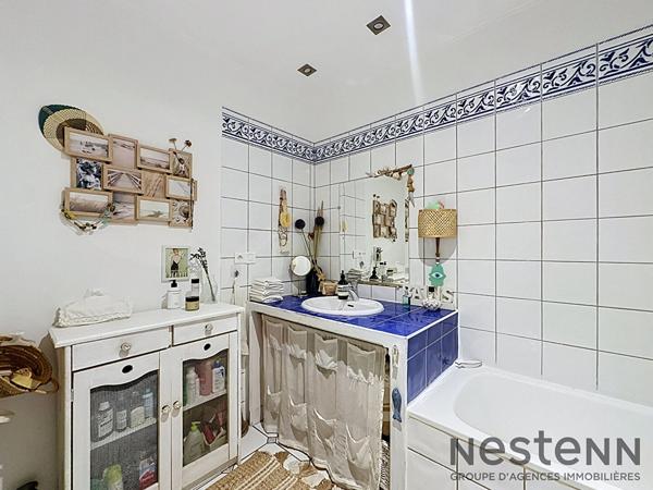 Charmant appartement 3 pièces 91 m2 Trets + cave proche toutes commodités à pied