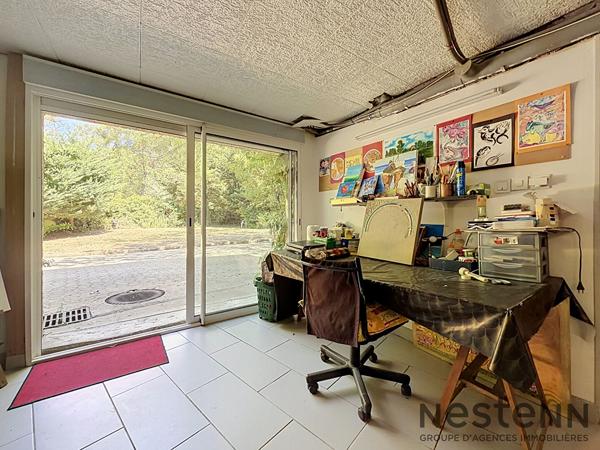 Maison à vendre à Aubagne - 4 chambres, 220 m², piscine, proche écoles et parc