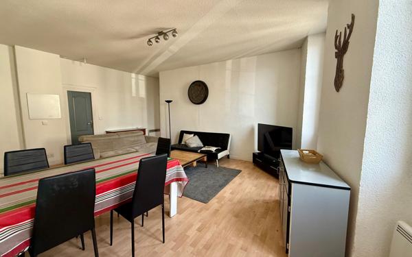 Appartement à vendre    4 pièces • 87,70 m2 Tarbes
