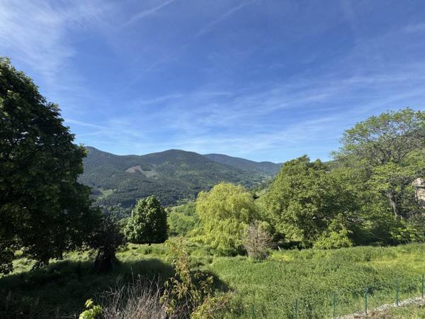 Maison ancienne 90m² avec dépendances au Monestier