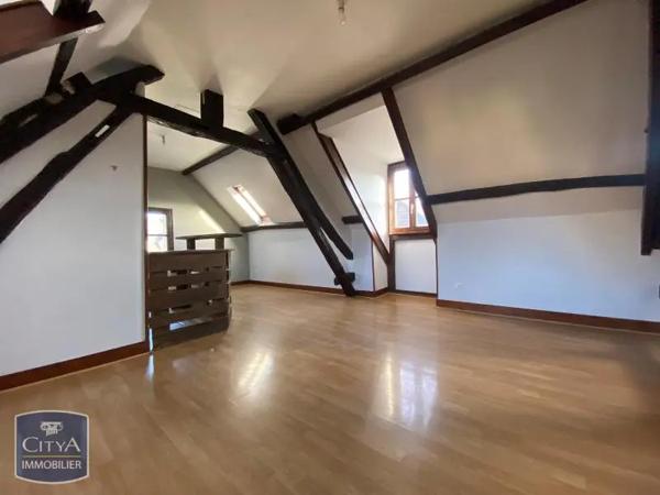 Appartement à louer 2 pièces 32.8m² Chartres (28000)