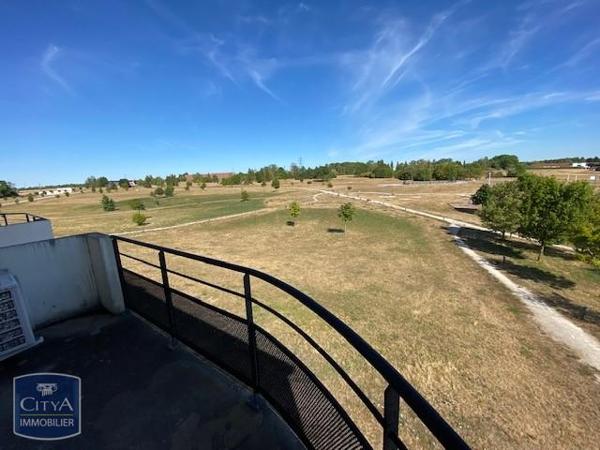 Appartement à louer 2 pièces 53.95m²