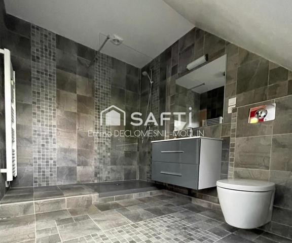 Superbe propriété, triple garage