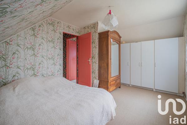 Maison 6 pièces de 168 m² à Claix (38640)